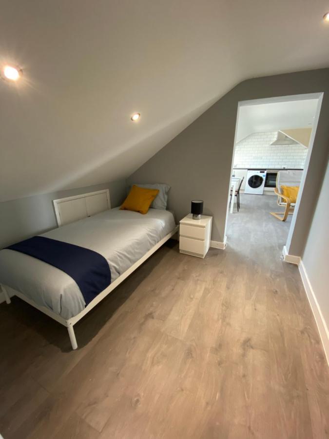 Stunning 1 Bedroom Flat In Wood Green Londra Dış mekan fotoğraf